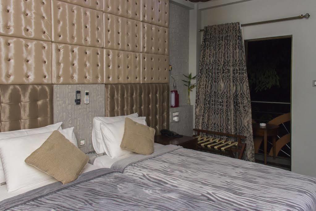Newtown Inn Hulhumale Esterno foto